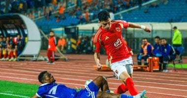 ثنائية بن شرقى وطاهر تصنع الفارق في مباراة حاسمة لحسم الدوري