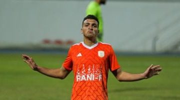 “الأهلي يفاوض فاركو: تخفيض المطالب المالية في صفقة ياسين مرعى”