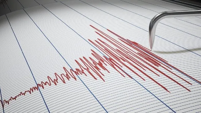 زلزال بقوة 6.5 ريختر يهز مصر صباح اليوم ويثير ذعر السكان في القاهرة والإسكندرية