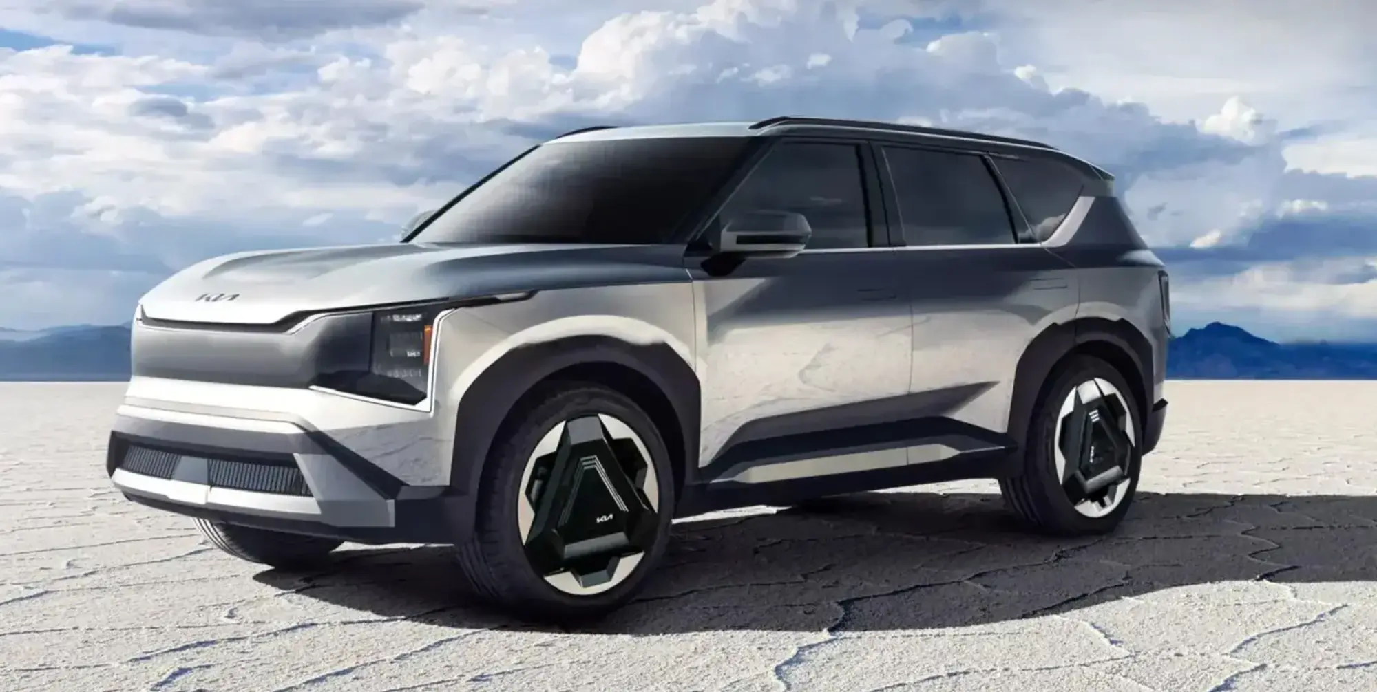 كيا EV5 2025: مستقبل السيارات الكهربائية الـSUV المدمجة بأسلوب عصري ومستدام