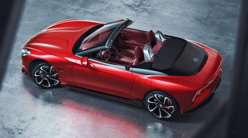 MG Cyberster EV 2025: سيارة رياضية كهربائية تعيد رسم ملامح الأداء والتصميم