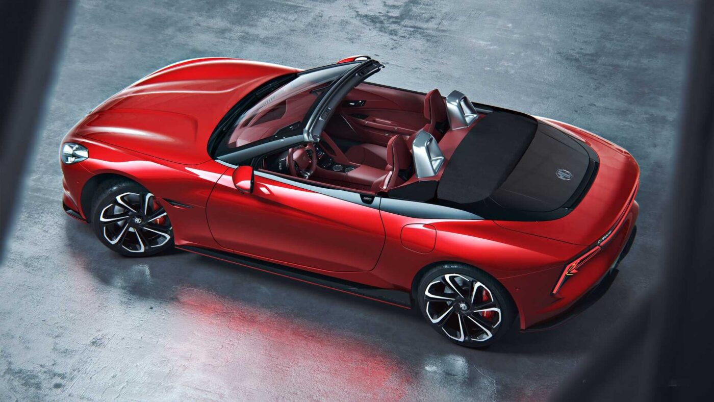 MG Cyberster EV 2025: سيارة رياضية كهربائية تعيد رسم ملامح الأداء والتصميم