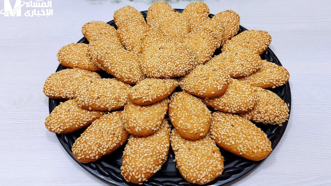 اطبخى بسكويت السمسم السهل في 10 دقائق فقط. وصفة سريعة وخفيفة للفطور أو السناك
بسكويت السمسم, وصفة سريعة, فطور وسناك