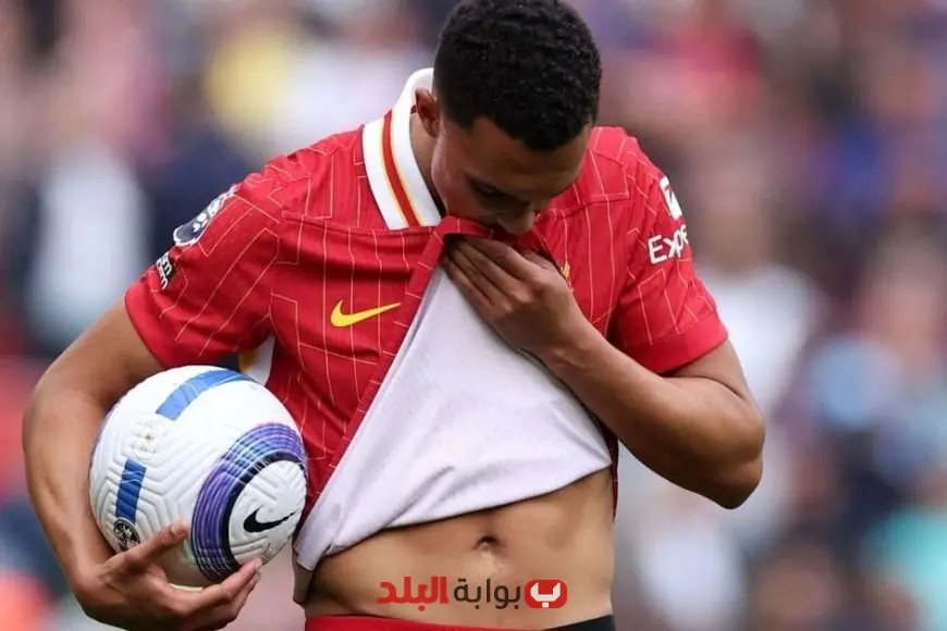 دموع أرنولد في وداع أنفيلد الأخير.. لحظة مؤثرة تهز مشاعر ليفربول