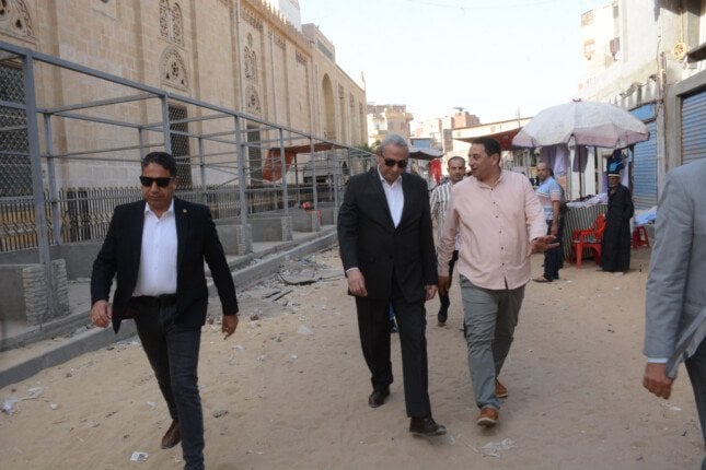 محافظ الغربية يتفقد أعمال تطوير مسجد السيد البدوي ومحيطه بطنطا ويؤكد: مشروع متكامل لاستعادة الهوية البصرية