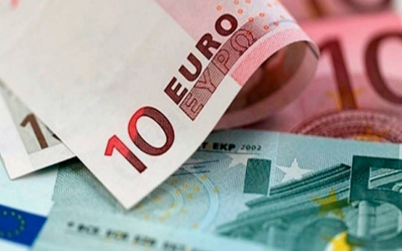 سعر اليورو والعملات الأجنبية اليوم الثلاثاء 20 مايو 2025 مقابل الجنيه المصري تحديث السوق الرسمية والموازية