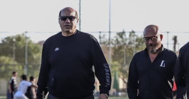 النحاس وعرابي وسيف الوزيري ومرجان في جنازة شقيق علاء نبيل