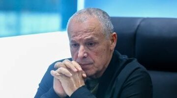 منع العمل بناديين وتوثيق العقود أبرز شروط عمل المدربين فى الموسم الجديد