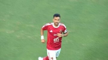 تريزيجيه يسجل هدف التعادل للأهلي في ودية باتشوكا.. صور