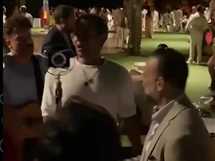 تصرف غير متوقع من آسر ياسين في زفاف أمينة خليل (فيديو)