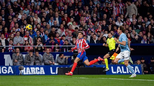 أتلتيكو مدريد يطير إلى أمريكا بـ 15 لاعبا فقط