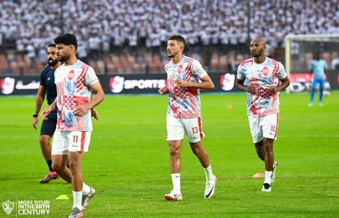 بتوصية أيمن الرمادي.. شيكابالا مستمر مع الزمالك في الموسم الجديد