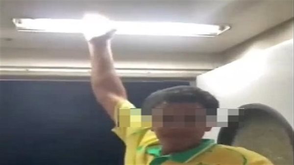 شاب يخرب قطار الصعيد بعد دفع غرامة 100 جنيه.. التفاصيل الكاملة