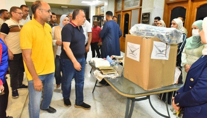 محافظ أسيوط يُشارك في توزيع «جهاز العروسة» على 15 فتاة من الأسر الأولى بالرعاية