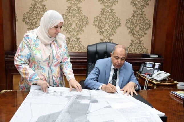 محافظ المنيا يعلن الانتهاء من المخططات الاستراتيجية لـ 9 مدن و352 قرية واعتماد 1347 عزبة!