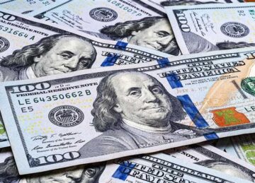 تراجع جديد.. سعر الدولار اليوم الخميس 16 أكتوبر 2025 بالبنك الأهلي المصري والعملات المصرية