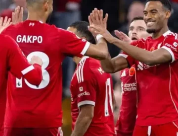 قمة نارية على أرض أنفيلد رود.. القنوات الناقلة لمباراة ليفربول وريال مدريد اليوم في دوري أبطال أوروبا 2025 بدون تقطيع