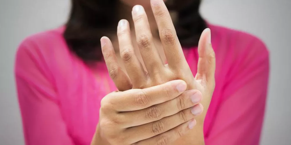 عاجل.. اكتشاف مؤشر مبكر لمرض باركنسون قبل 9 سنوات من ظهور الأعراض