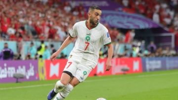 عاجل.. الوداد المغربي يقدم التعازي لحكيم زياش بوفاة شقيقه