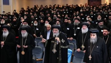 عاجل.. قداسة البابا يلتقي كهنة الرعاية الاجتماعية بإيبارشيات الوجه القبلي