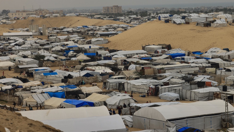 عاجل.. أزمة وقود حادة تهدد توقف خدمات البلديات في غزة