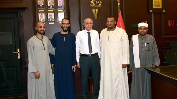 عاجل.. محافظة الأقصر تنفي شائعة منع دخول المواطنين بالجلباب إلى الديوان العام