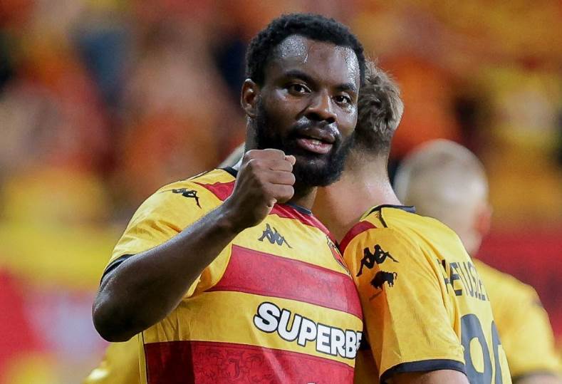 عاجل.. مصير جراديشار.. سيد عبد الحفيظ يفاجئ إدارة الأهلي في صفقة أفيميكو بولولو