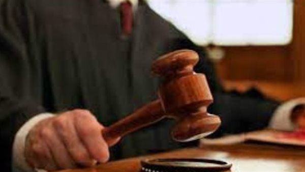 عاجل.. جنايات قنا تقضي بالإعدام لمتهم وبراءة اثنين آخرين في جريمة قتل بمدينة الوقف