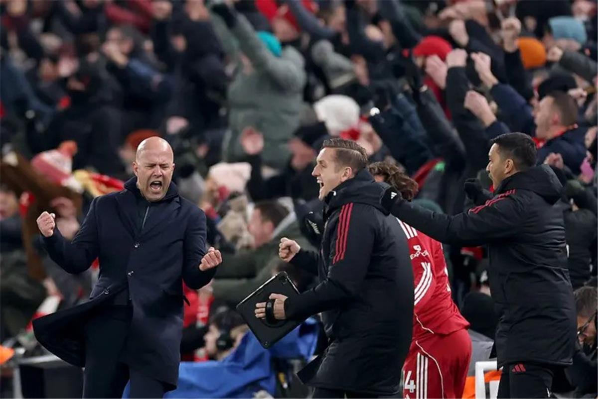 عاجل.. فيديو | بمشاركة محمد صلاح.. ليفربول يهدر نقطتين جديدتين بتعادل مخيب مع سندرلاند في الدوري الإنجليزي