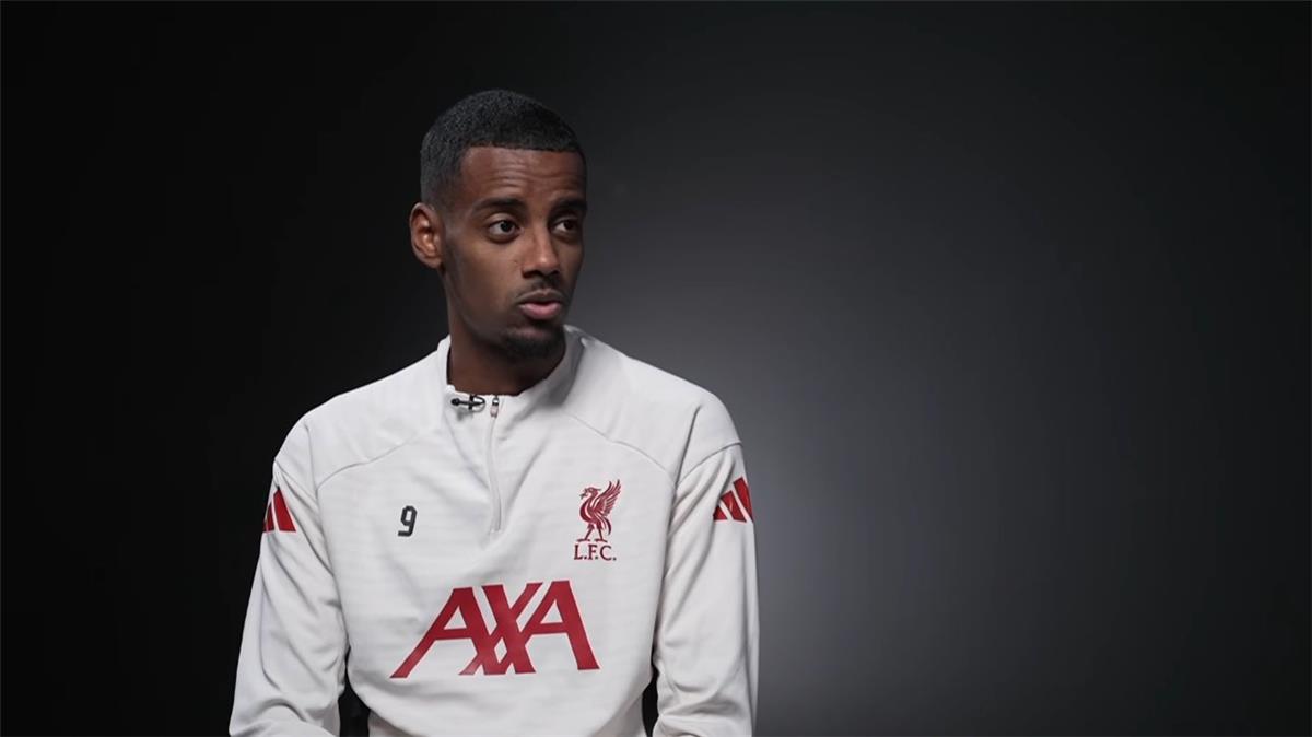 عاجل.. إيزاك: لا أحتاج لأحد لتقييم مستواي مع ليفربول.. ونركز على تحقيق الانتصارات