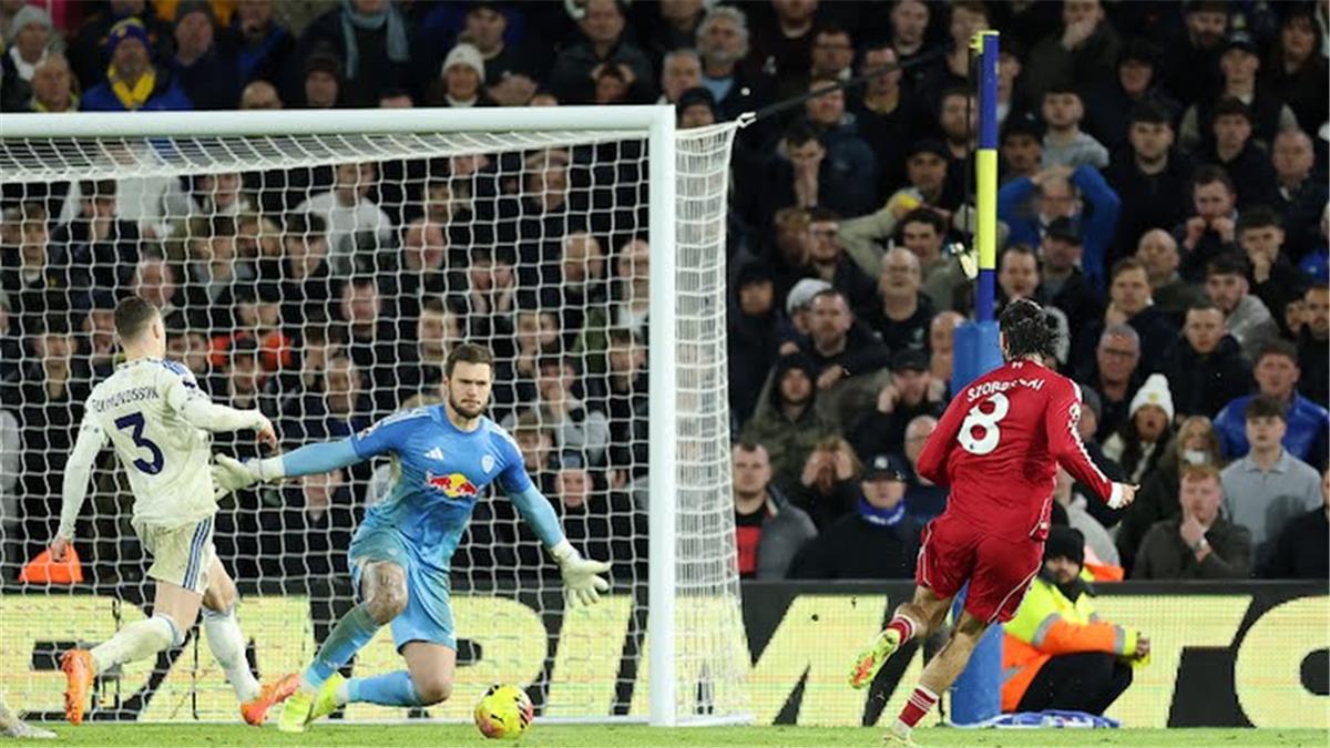 عاجل.. سوبوسلاي بعد تعادل ليفربول المخيب مع ليدز يونايتد: لا أعرف مركزنا في الجدول