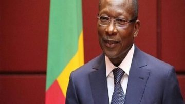 عاجل.. رئيس بنين يدين محاولة الانقلاب الفاشلة ويقول إن المتمردين يفرون