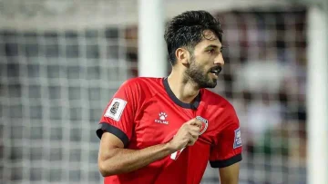 عاجل.. نجم الكرة العربية يعلن انتقاله إلى النادي الأهلي في الشتاء