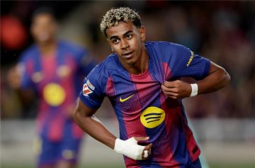 عاجل.. “يفعل مثل والده”.. صحفي إسباني يتوقع موعد رحيل لامين يامال عن برشلونة