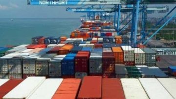 عاجل.. بفضل تحسن الصادرات.. تراجع عجز الميزان التجاري بنحو مليار دولار خلال 9 أشهر