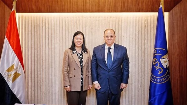 عاجل.. رئيس هيئة الدواء يبحث مع وفد الشركات الصينية تعزيز الابتكار في قطاع المستلزمات الطبية