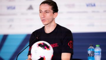 عاجل.. فيليبي لويس يتغزل في بيراميدز: سيطروا على أحد أفضل فرق السعودية.. ولسنا المرشحين للفوز