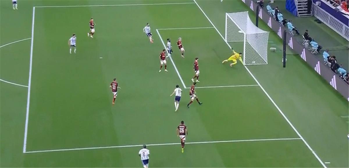 عاجل.. فيديو | دانيلو يسجل هدف فلامينجو الثاني أمام بيراميدز