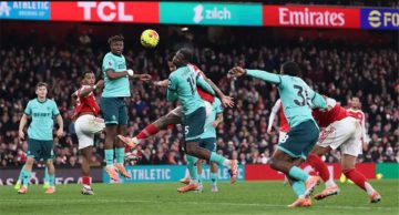 عاجل.. الحظ يحالف آرسنال ويتخطى ولفرهامبتون بهدفين عكسيين في الدوري الإنجليزي