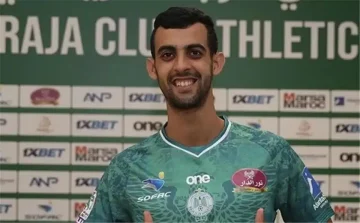 عاجل.. يوسف بلعمري يرحب.. كم سيحصل الرجاء المغربي من انتقال ظهيره إلي الأهلي؟