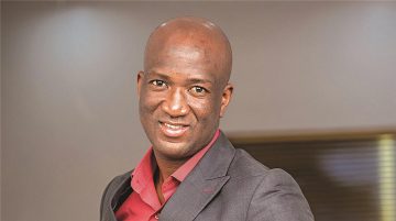 عاجل.. سادومبا لـ”بطولات”: هناك نقطة ضعف ستستغلها زيمبابوي أمام مصر.. ولدينا فرصة للتأهل