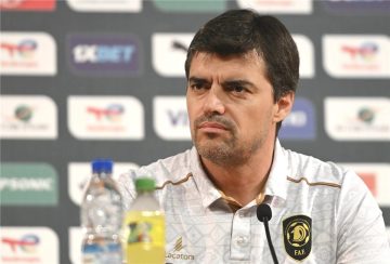 عاجل.. مدرب يانج أفريكانز: تلقيت عرضًا لتدريب منتخب مصر… ويتحدى الأهلي