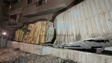 عاجل.. محافظ القليوبية ومدير الأمن يتابعان حادث تساقط حاويات من قطار بضائع بطوخ| صور