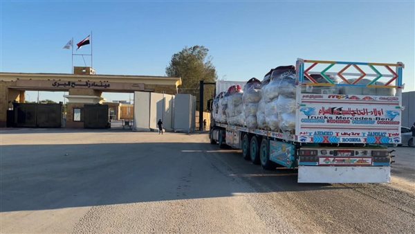 عاجل.. الهلال الأحمر المصري يعزز دعم غزة بـ 305 آلاف سلة غذائية و 33 ألف بطانية عبر قافلة «زاد العزة» الـ 97