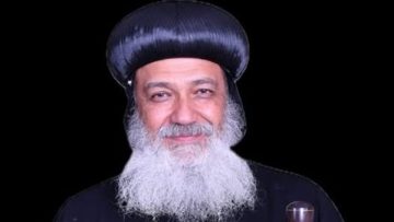 عاجل.. البابا تواضروس الثانى يضع حجر أساس مشروع مقابر البطريركية بالقاهرة الجديدة