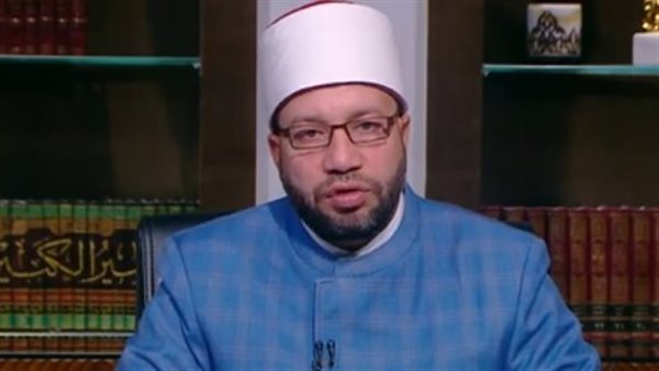 عاجل.. ﴿ومن كفر فأمتعه قليلًا﴾.. أستاذ بالأزهر يكشف دلالات القراءات ومعنى متاع الدنيا