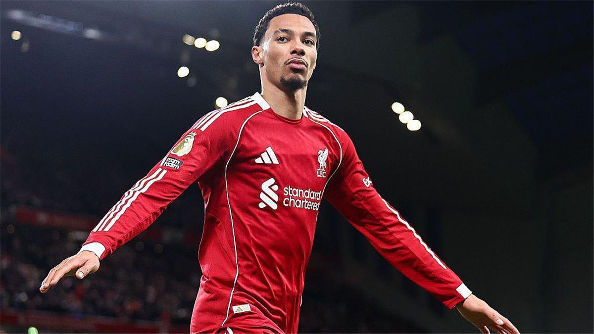 عاجل.. إيكتيكي يسجل هدف ليفربول الثاني أمام توتنهام