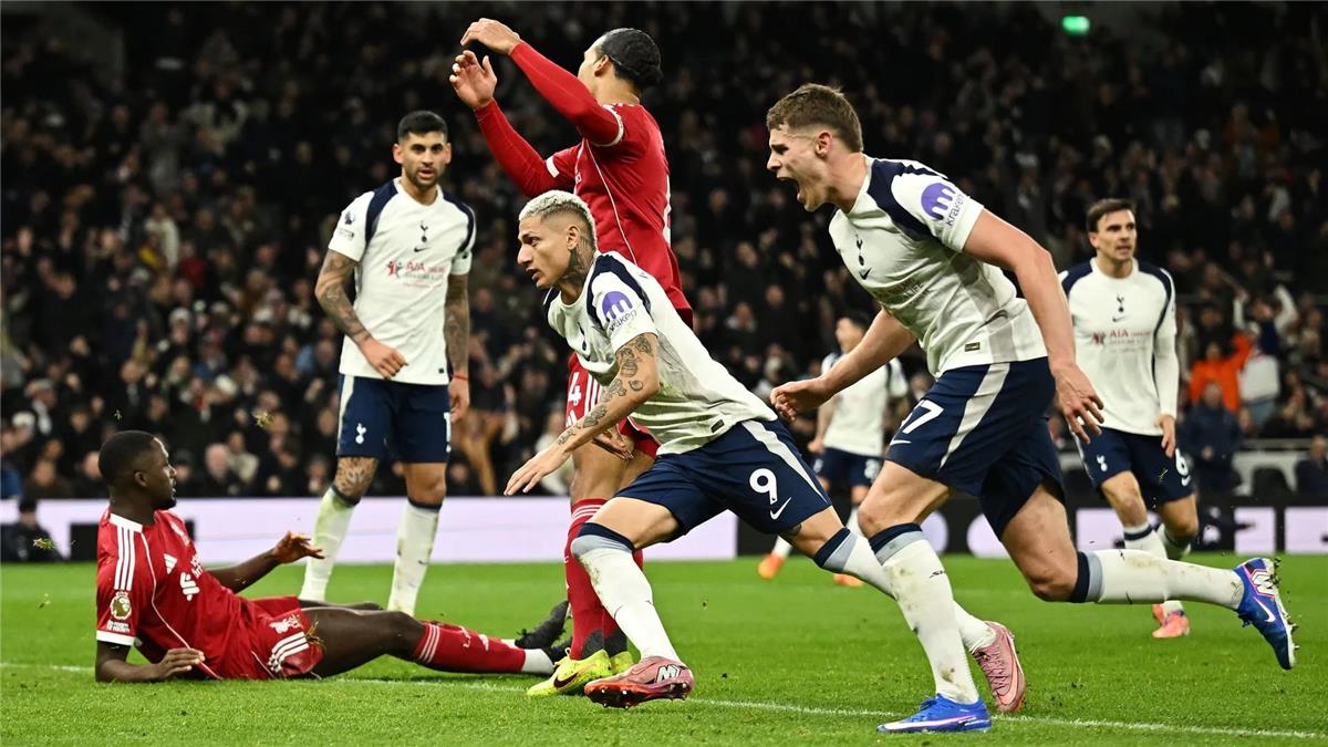 عاجل.. ريتشارليسون يسجل هدف توتنهام الأول أمام ليفربول