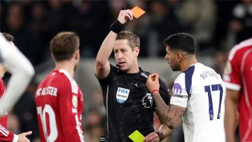 عاجل.. نجم ليفربول بعد الفوز على توتنهام: لعبنا مباراة مجنونة