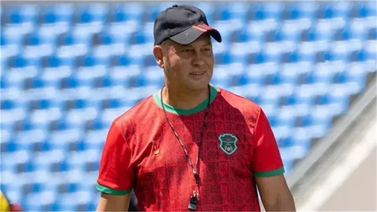 عاجل.. مدرب زيمبابوي عن القلق من صلاح ومرموش: علينا البقاء في المنزل